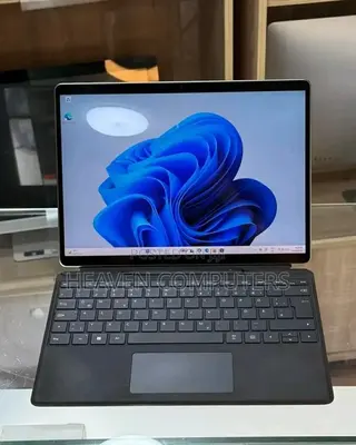 New Laptop Microsoft Surface Pro 9 16GB Intel Core i7 SSD 1T