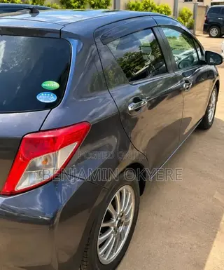 Toyota Vitz 2014 Black
