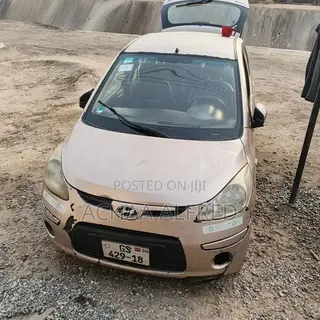 Hyundai I10 2010 Gold
