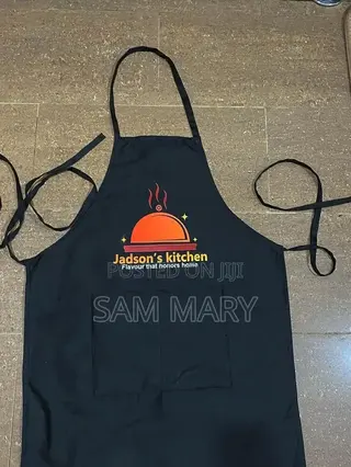 Quality Customized Aprons in Wholesale Price