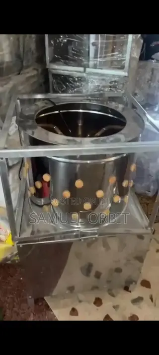 Plucker Machine/Poultry Defeathering Machine