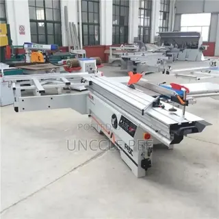 Sliding Table Saw Cutting Machine