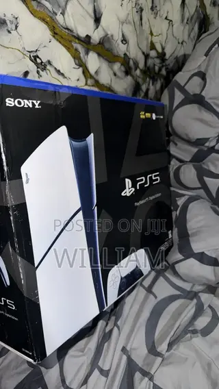 PS5 Slim Digital 1TB