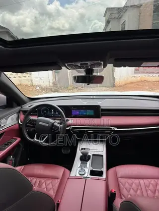New Jetour X70 Plus 2023 White