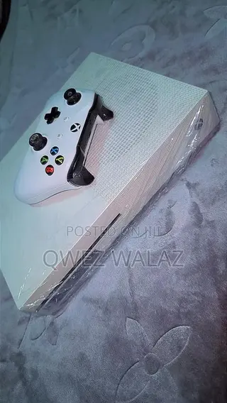 Xbox One S