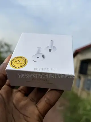 AirPods 4 (Active Noise Cancellation)