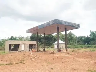 80% Filling Station for Sale