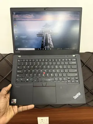 Laptop Lenovo ThinkPad T14 16GB AMD Ryzen 5 SSD 256GB