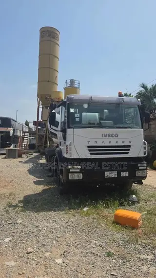 Iveco Trakker Concrete Mixer Truck