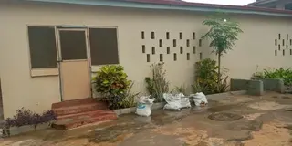 3bdrm Apartment in Ledzokuku-Krowor for rent