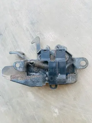 Toyota Corolla 98-02 Bonnet Locker