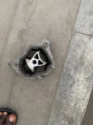 Range Rover Evoque, Discovery Sport, Land Rover,Engine Mount Available