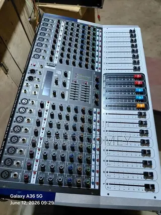 Yamaha 16 Channels Powered Mixer (Kv-1603/USB)