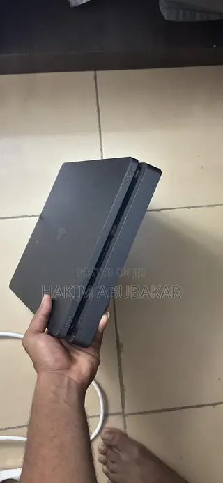 PlayStation 4
