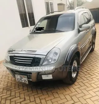 Car 2008 Silver