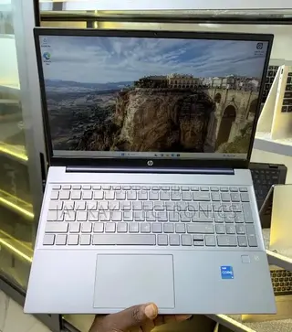 Laptop HP Pavilion 15 16GB Intel Core i5 SSD 512GB