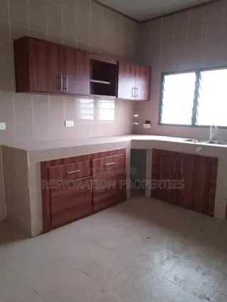 2bdrm Apartment in Adenta Housing Down for rent