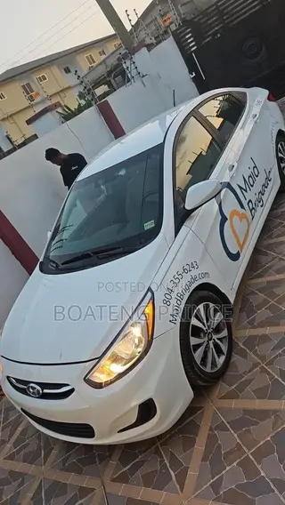 Hyundai Accent SE Sedan 2017 White
