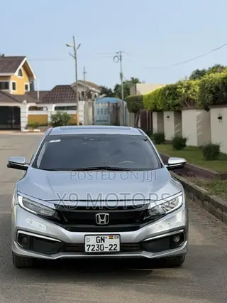 Honda Civic Touring 4dr Sedan (1.5L 4cyl) 2017 Silver