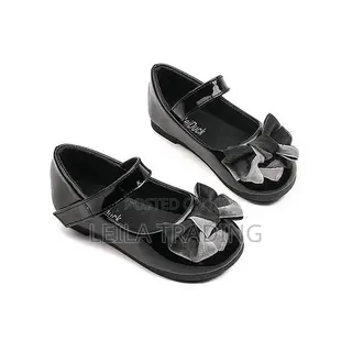 Black Shoe