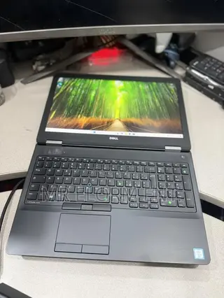 Laptop Dell Latitude 15 E5570 8GB Intel Core i7 SSD 256GB