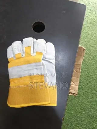 Leather Hand Gloves
