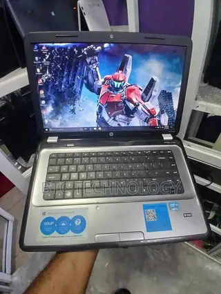Laptop HP Pavilion G6 8GB Intel Core i3 SSHD (Hybrid) 640GB