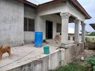 3bdrm House in Born To Pray Estate, Ejisu-Juaben Municipal for sale