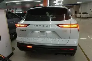 Jetour Dashing 1.5 Petrol FWD 2023 White