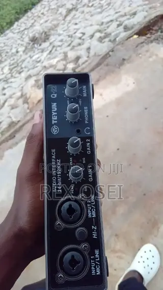 Audio Interface Q22
