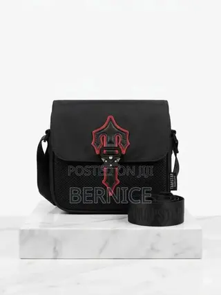 Simple Classic Side Bag