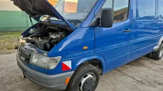 Mercedes-Benz Sprinter 1999 Blue