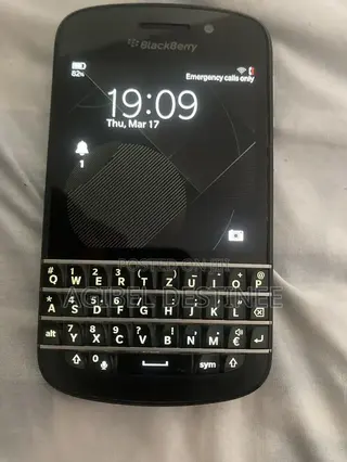 BlackBerry Q10 16 GB Black