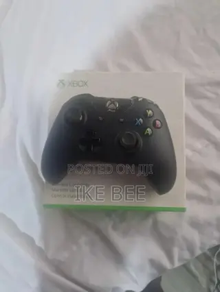 Xbox One X Controller