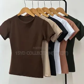 Women’s Fitted Short-Sleeve Basic Tops - Multiple Colors (S/M/L)