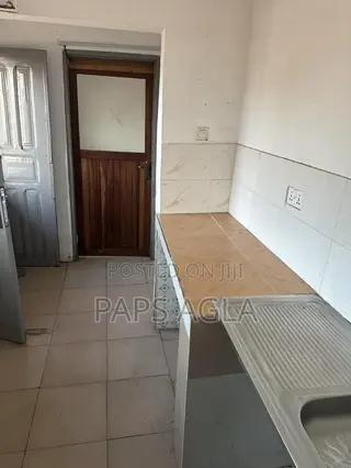 2bdrm House in Kaneshie Estate for rent