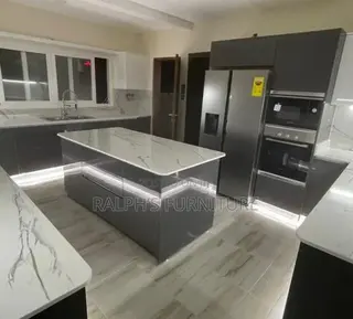 Kitchen Cabinet and Islands