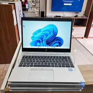 Laptop HP EliteBook 830 G8 8GB Intel Core i5 SSD 256GB