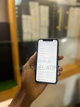 Apple iPhone 11 64 GB Black