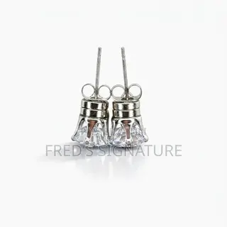 Realistic Magnetic Earring