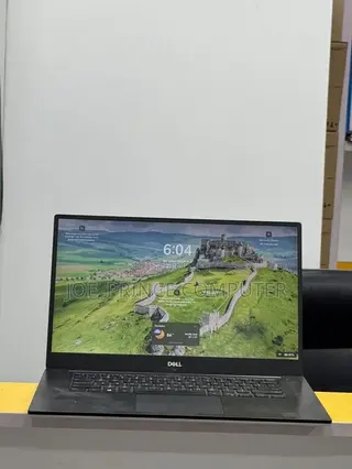 Laptop Dell Precision 15 5520 16GB Intel Core i7 SSD 512GB