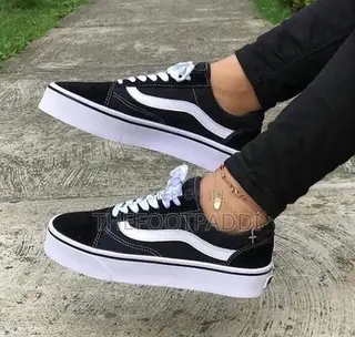 Vans of the Wall