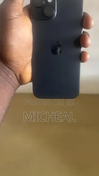 Apple iPhone 15 128 GB Black