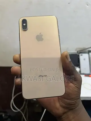 Apple iPhone XS Max 64 GB Gold