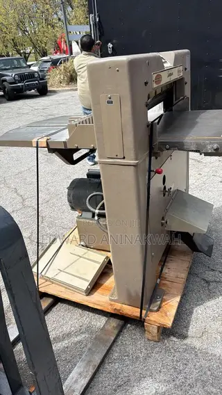 Challenge Paper Cutter
