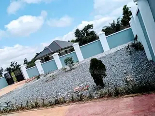 Furnished 3bdrm House for sale