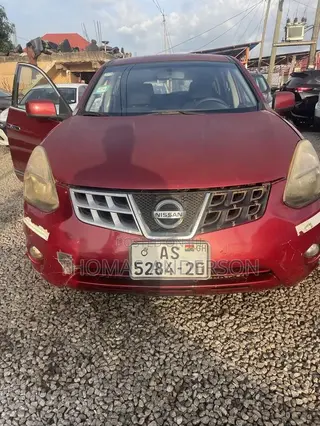 Nissan Rogue 2015 Red