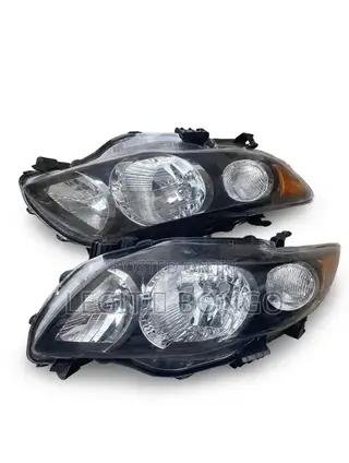 Corolla 09 Head Light
