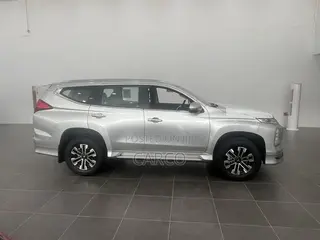 New Mitsubishi Montero Sport 2023 Silver