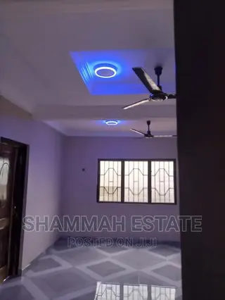 3bdrm Apartment in Aiding Estate, Sunyani Municipal for rent